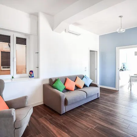 Sunrise Apartements - Sky *
